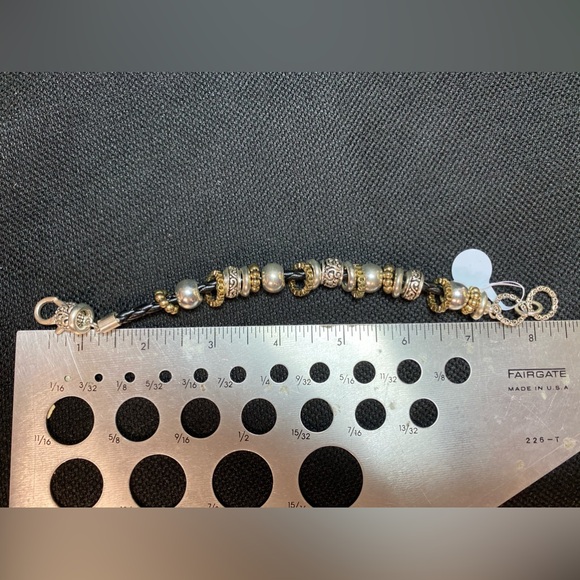 Charm Bracelet - Beaded w/Clasp - 8 1/4” long - Picture 4 of 4